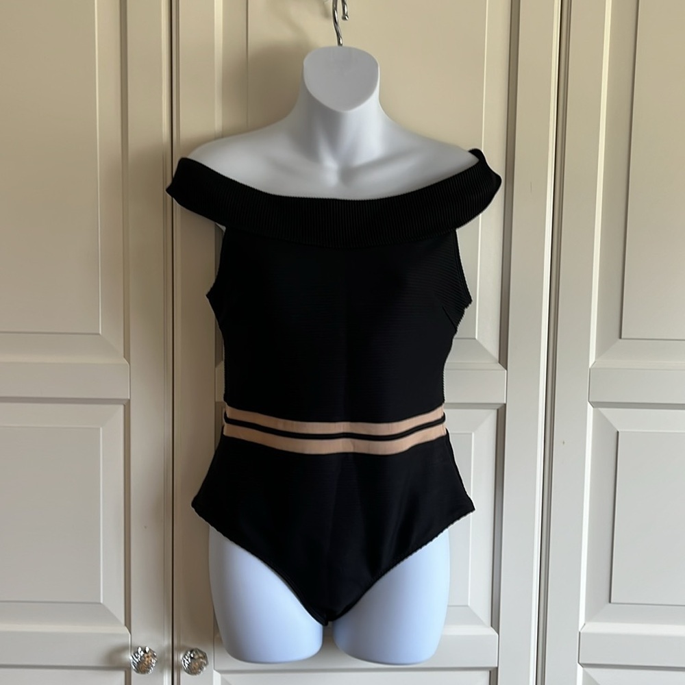 Body Glove Scandal Vice One Piece Off the Shoulder Black Size Large. Beach Wear - Picture 8 of 17